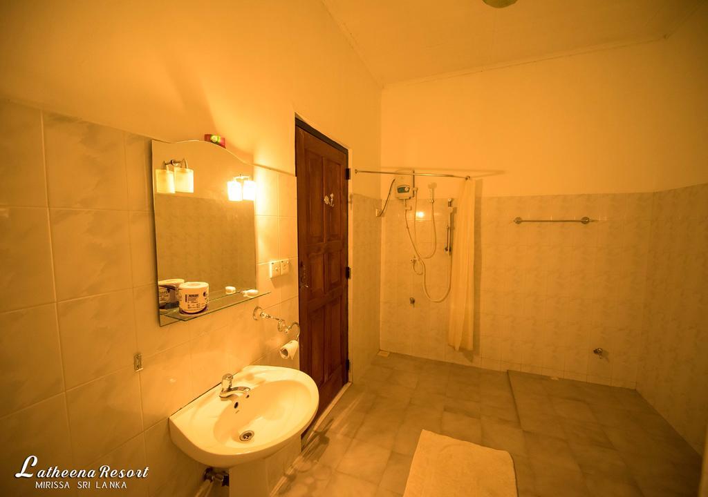 Latheena Resort Велигама Экстерьер фото