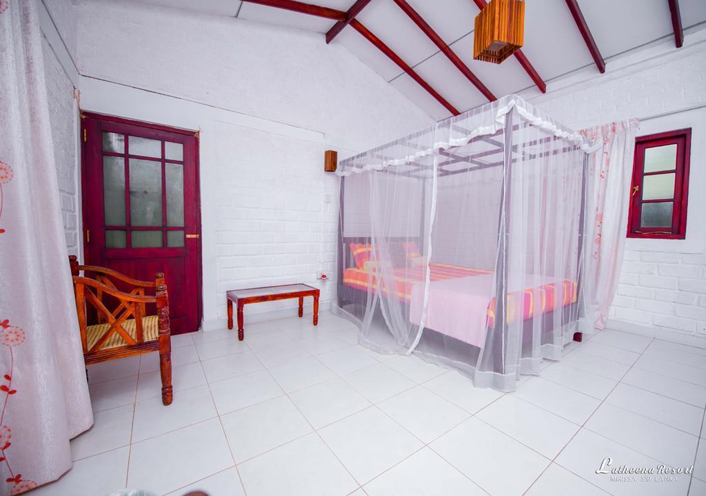 Latheena Resort Велигама Экстерьер фото