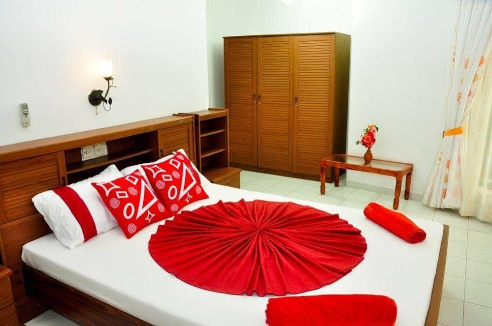 Latheena Resort Велигама Экстерьер фото